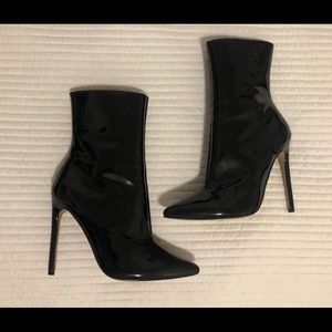 Steve Madden Wagner Booties